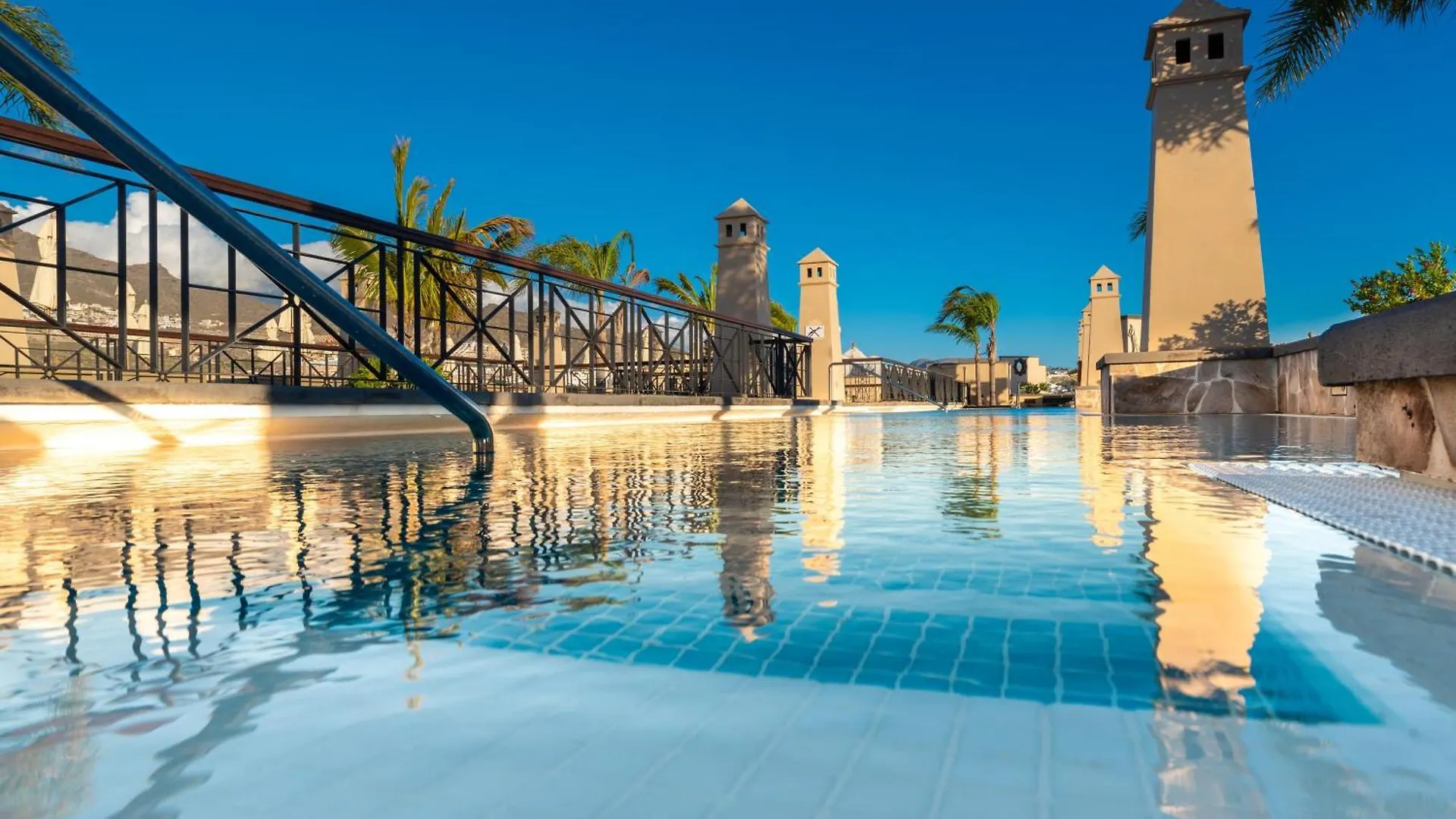 Hotel Gf Gran Costa Adeje*****