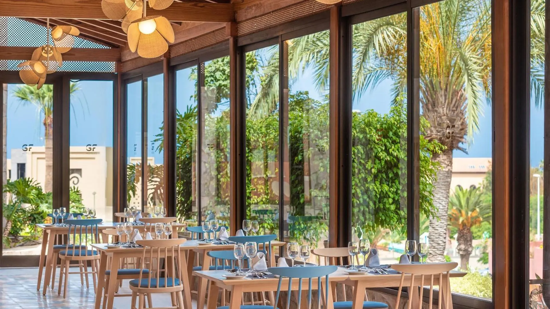 Hotel Gf Gran Costa Adeje*****